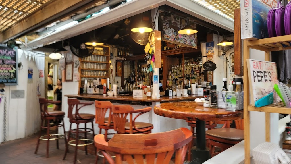 Pepes Cafe | restaurant | 806 Caroline St, Key West, FL 33040, USA | 3052947192 OR +1 305-294-7192