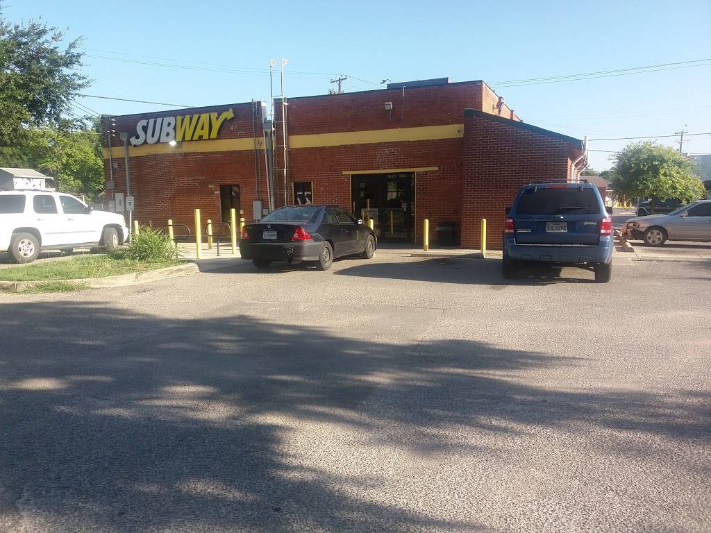 Nogalitos Subway | restaurant | 1911 Nogalitos, San Antonio, TX 78225, USA | 2105335453 OR +1 210-533-5453