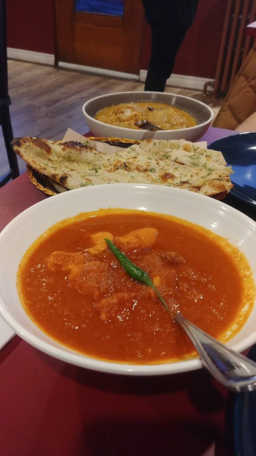 Spice Vault | restaurant | 13 Main St S, Newmarket, ON L3Y 3Y1, Canada | 9052358283 OR +1 905-235-8283