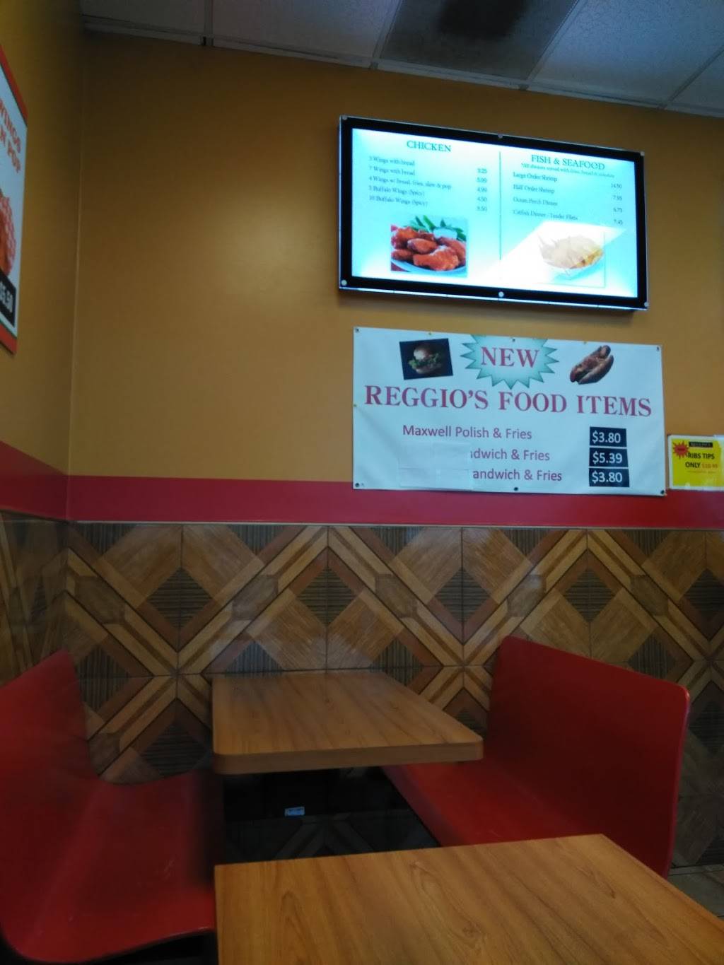 Reggios Pizza | restaurant | 120 W 87th St # C3, Chicago, IL 60620, USA | 7736517777 OR +1 773-651-7777