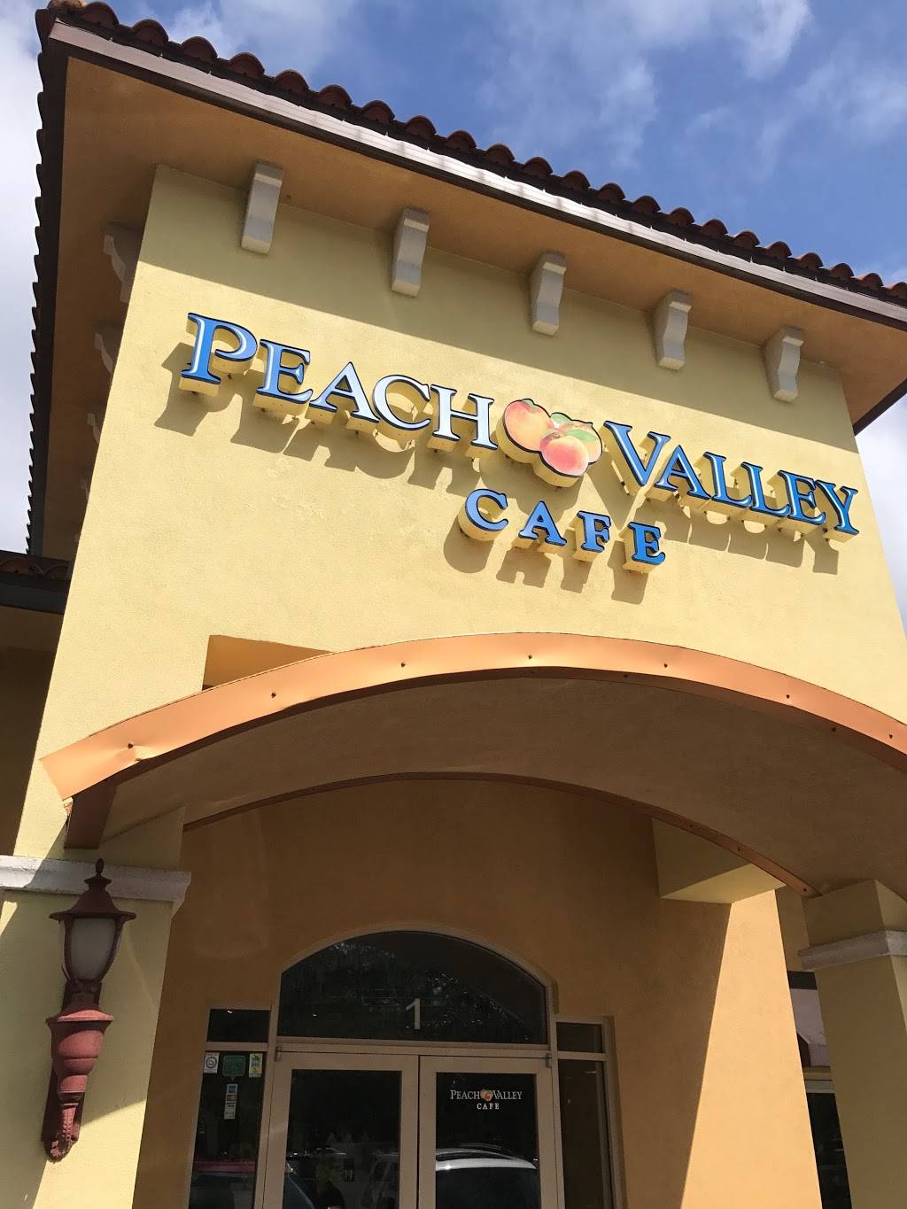 Peach Valley Café | restaurant | 1185 W Granada Blvd #1, Ormond Beach, FL 32174, USA | 3862562501 OR +1 386-256-2501