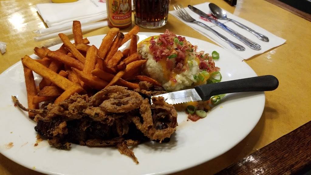 Hofs Hut Restaurant & Bakery | bakery | 10900 Los Alamitos Blvd, Los Alamitos, CA 90720, USA | 5627999552 OR +1 562-799-9552