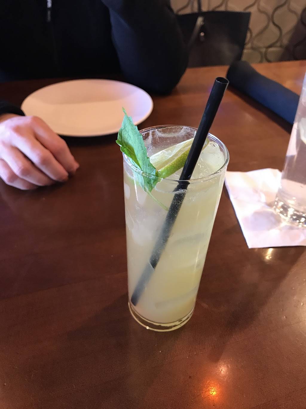 Kona Grill | restaurant | 8889 Gateway Blvd W #1740, El Paso, TX 79925, USA | 9152493803 OR +1 915-249-3803