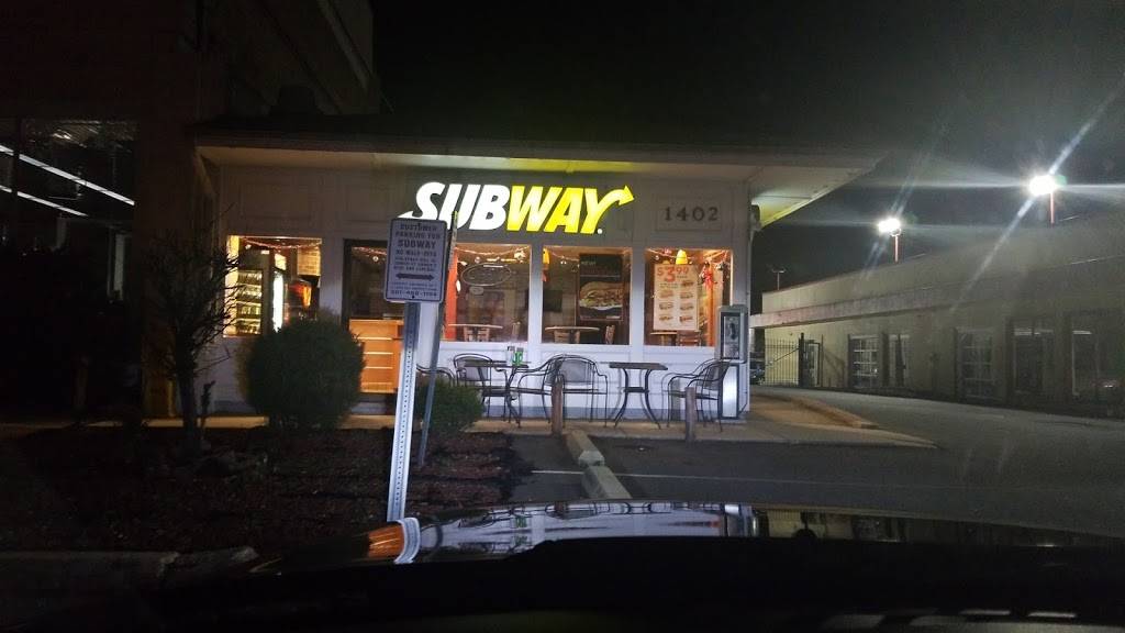Subway | restaurant | 1402 Rockville Pike, Rockville, MD 20852, USA | 3014685548 OR +1 301-468-5548