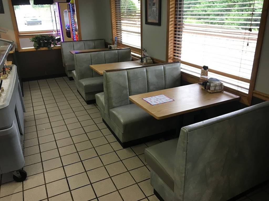 Pizza Plus | restaurant | 5272 E Andrew Johnson Hwy, Russellville, TN 37860, USA | 4235873778 OR +1 423-587-3778