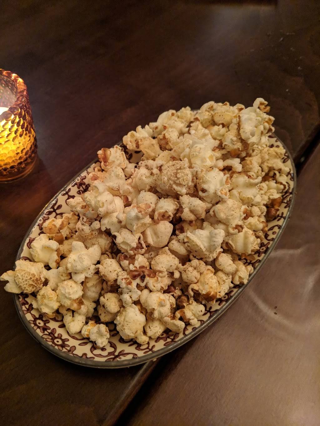 Bardo Lounge & Supper Club | restaurant | 3343 Lakeshore Ave, Oakland, CA 94610, USA | 5108368737 OR +1 510-836-8737