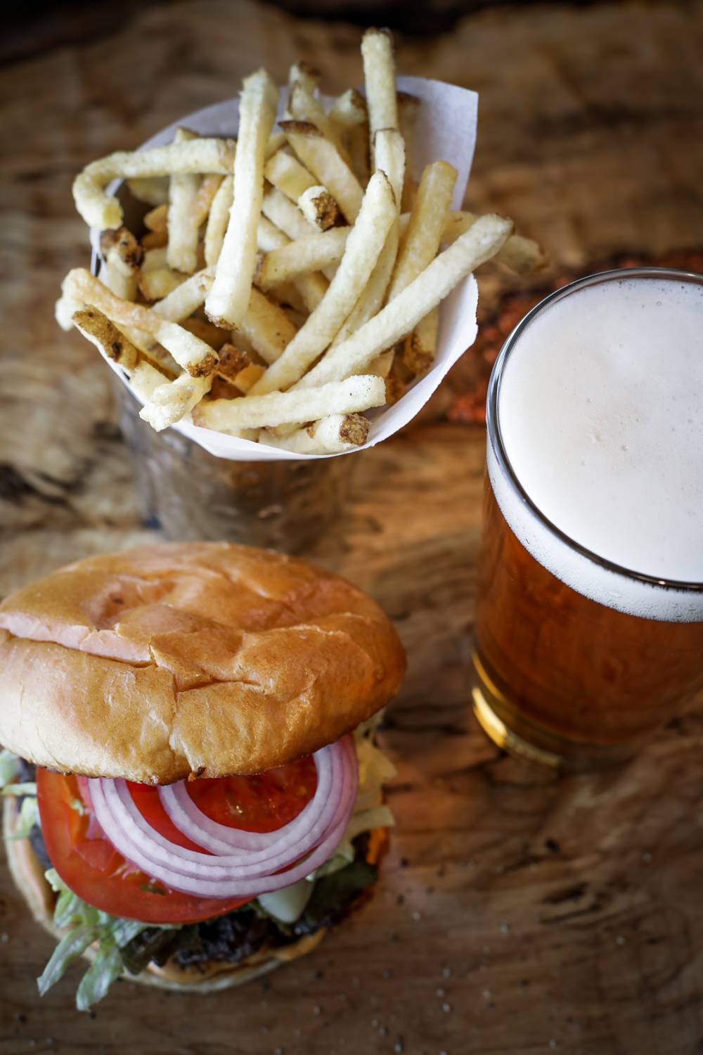 West Main Taproom + Grill | restaurant | 18595 Mainstreet Suite 100, Parker, CO 80134, USA | 7208263689 OR +1 720-826-3689