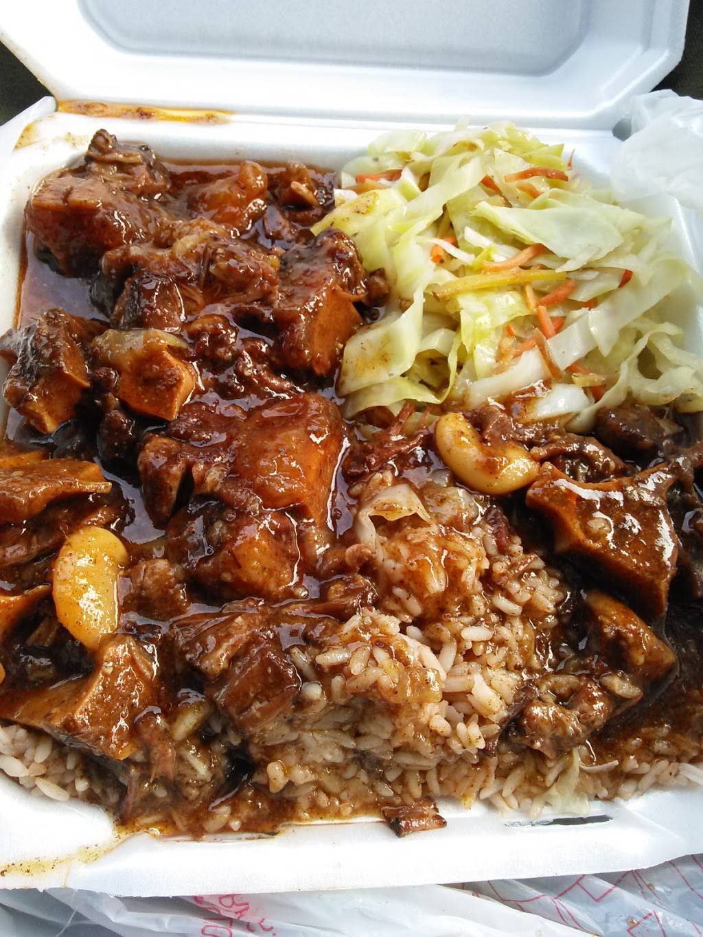 B&T Jamaican Jerk Restaurant | restaurant | 8825 W Colonial Dr, Ocoee, FL 34761, USA | 4074404694 OR +1 407-440-4694