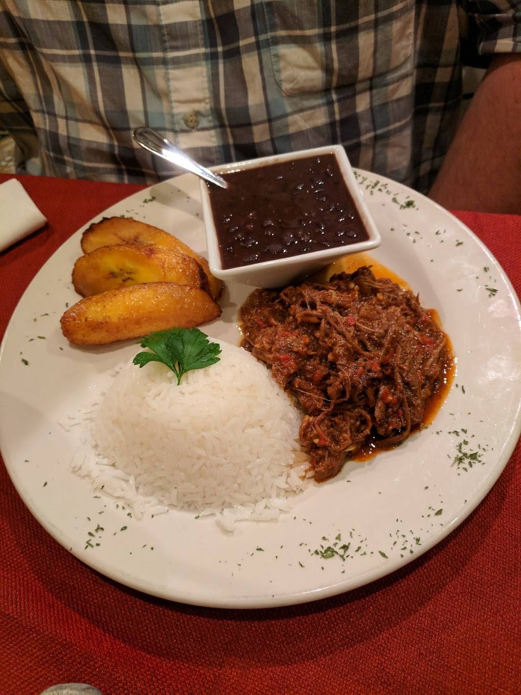 Sazon Restaurant & Cafe | restaurant | 941 Spring Garden St, Philadelphia, PA 19123, USA | 2157632500 OR +1 215-763-2500