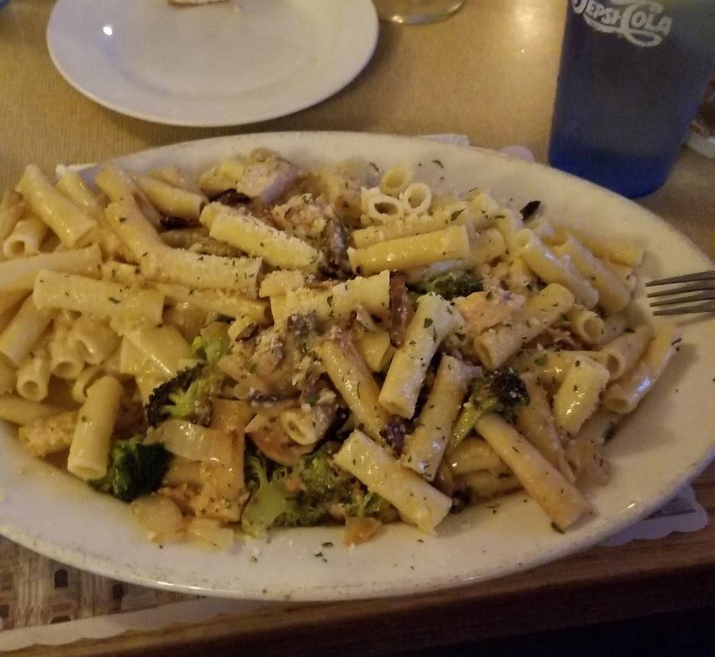 Franks Sunny Italy Family Restaurant | restaurant | 2491 Delaware Ave, Buffalo, NY 14216, USA | 7168765449 OR +1 716-876-5449