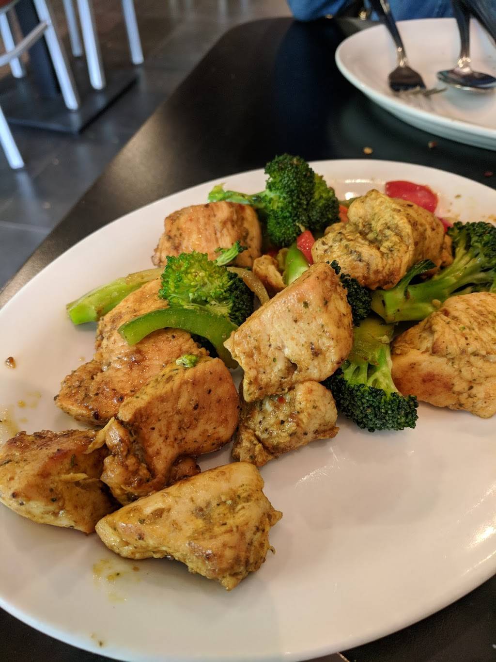 Amma Roti House | restaurant | 2014 Queen St E, Toronto, ON M4L 1J3, Canada | 4169441944 OR +1 416-944-1944