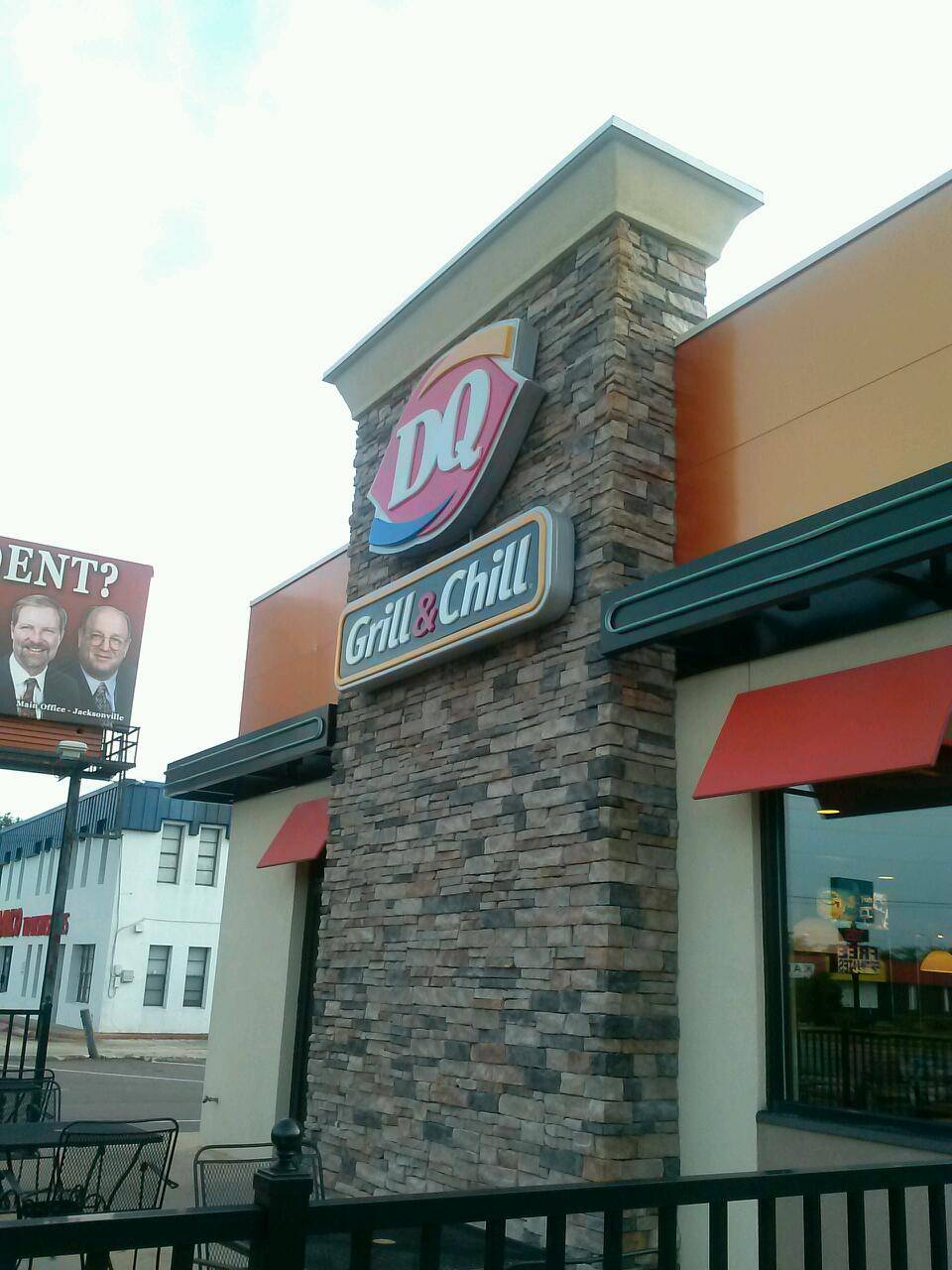 Dairy Queen Grill & Chill | restaurant | 348 Blanding Blvd, Orange Park, FL 32073, USA | 9043750210 OR +1 904-375-0210