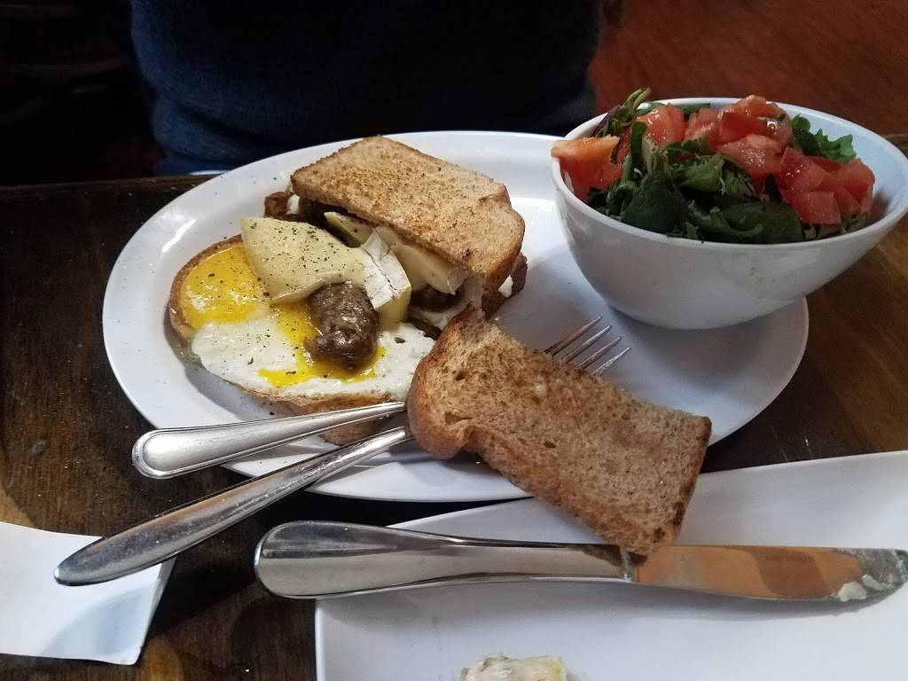 Biscuits & Buns on Banks | meal takeaway | 4337 Banks St, New Orleans, LA 70119, USA | 5042734600 OR +1 504-273-4600