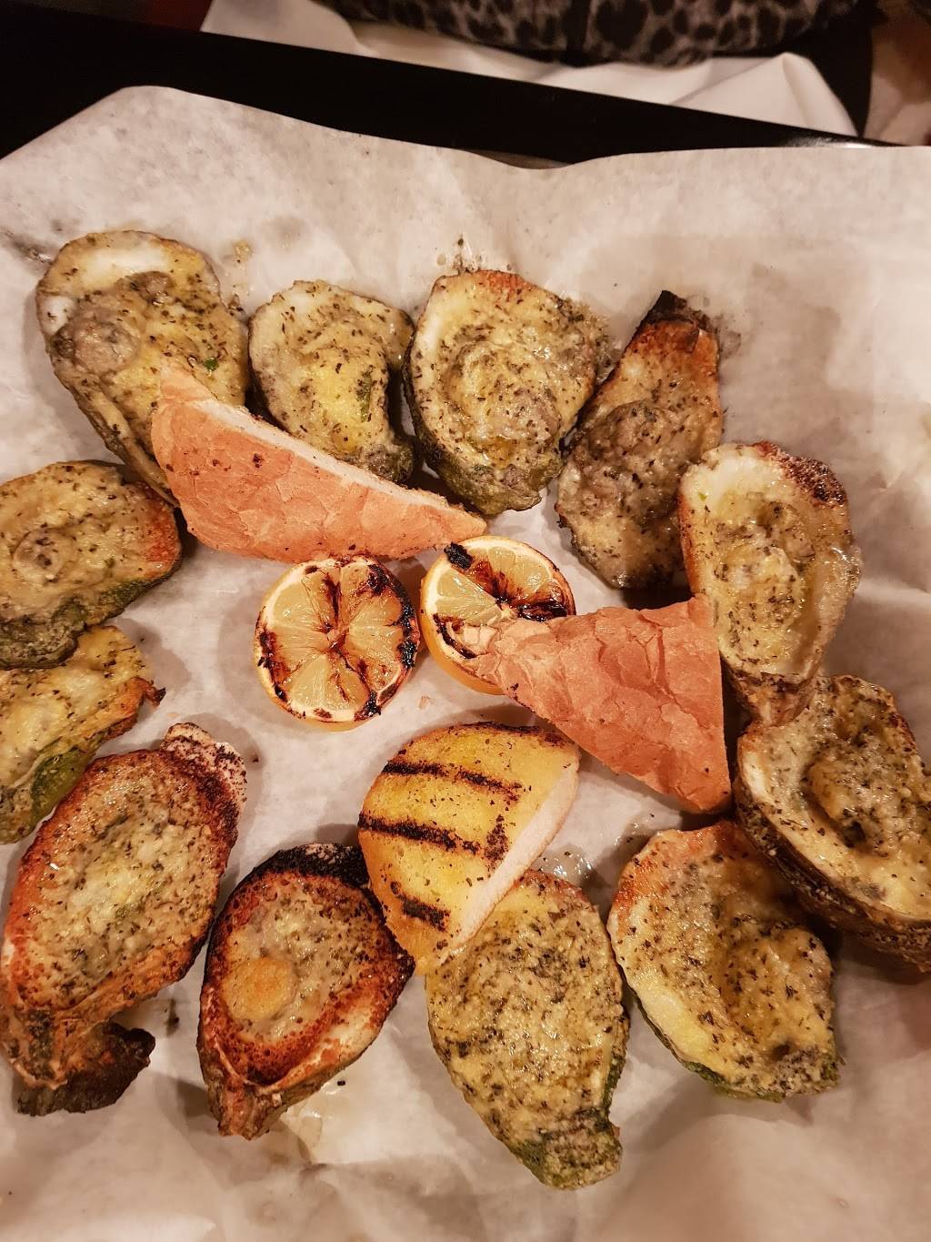 Roux | restaurant | 4205 S MacDill Ave, Tampa, FL 33611, USA | 8134435255 OR +1 813-443-5255