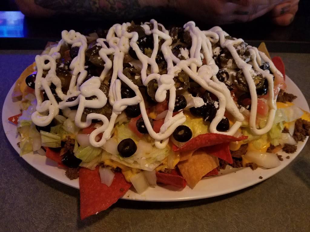 Graingers Pub & Grill | restaurant | 3400 W Loomis Rd, Milwaukee, WI 53221, USA | 4142829917 OR +1 414-282-9917