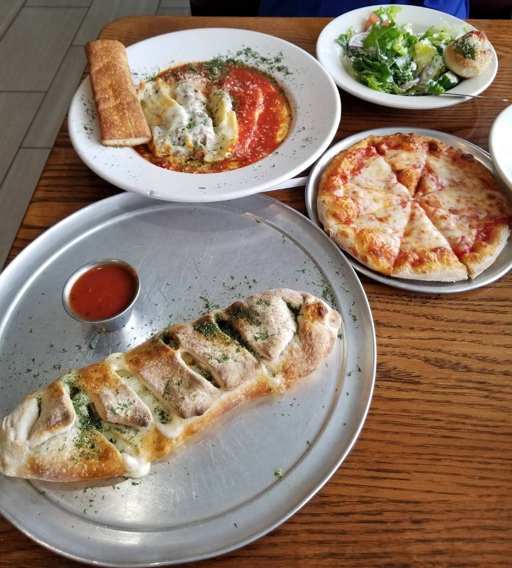 Jordanas Pizzeria & Italian Ristorante | restaurant | 9396, 309 S Walton Dr, Benson, NC 27504, USA | 9198945559 OR +1 919-894-5559