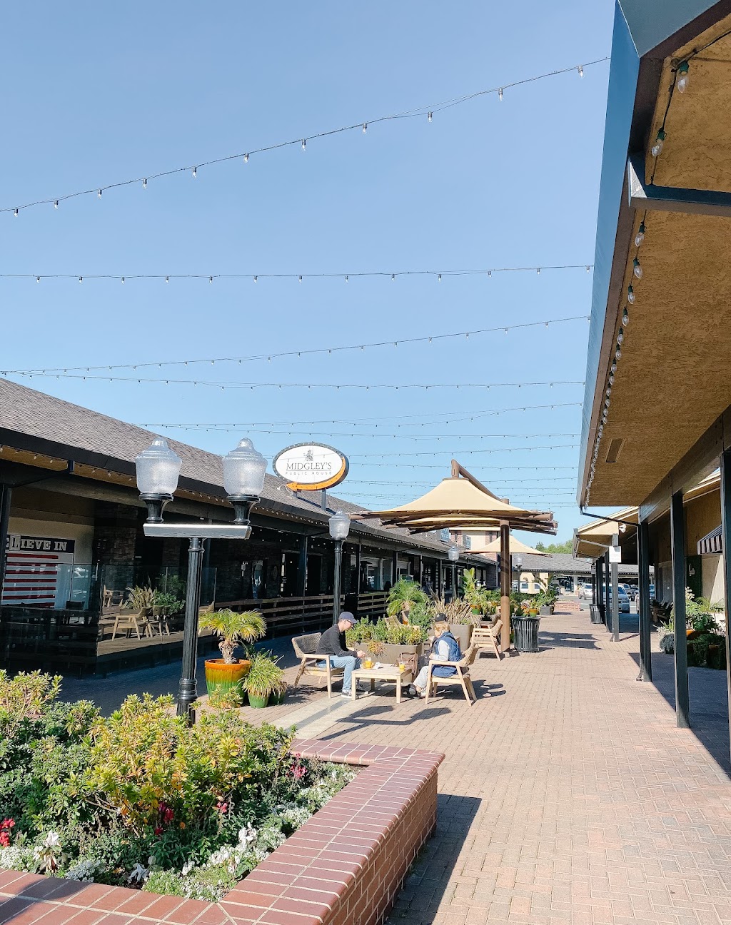 Lincoln Center | shopping mall | 374 Lincoln Center, Stockton, CA 95207, USA | 2094774868 OR +1 209-477-4868