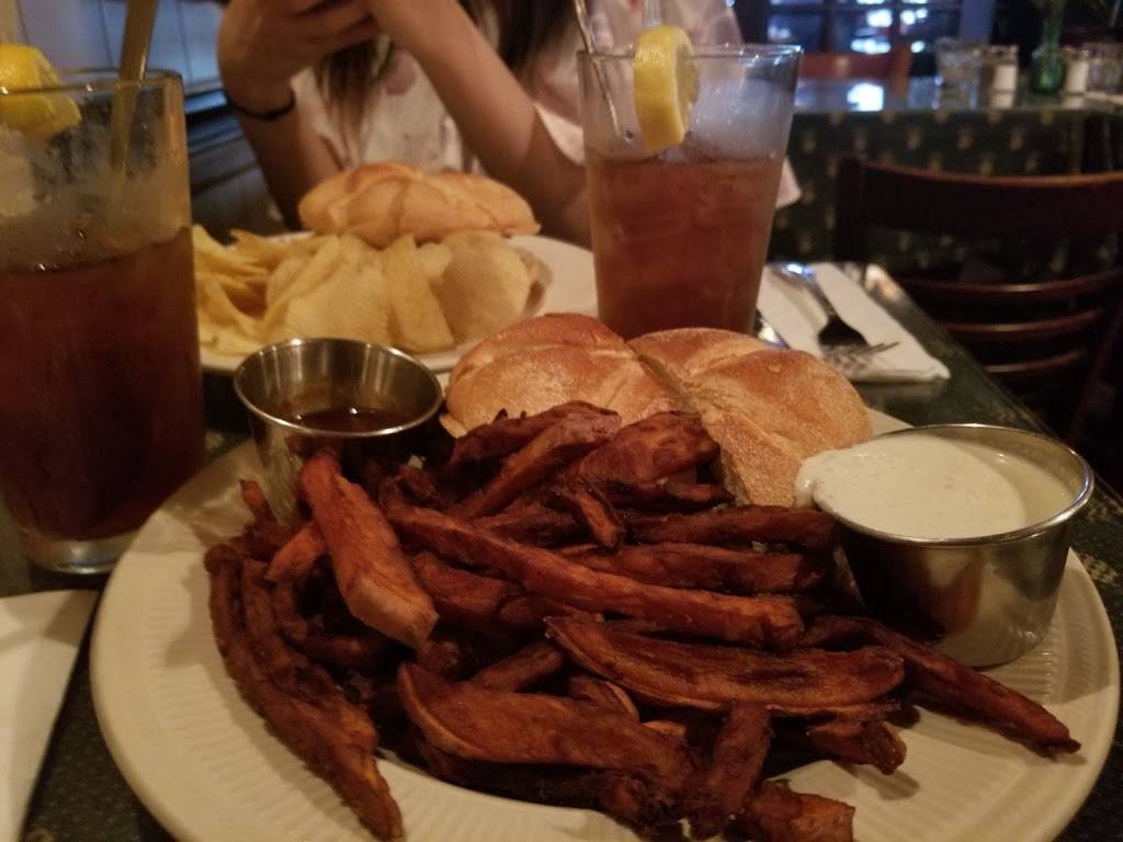 Tavern On the Hill | restaurant | Germantown Ave, Philadelphia, PA 19118, USA | 2152479948 OR +1 215-247-9948