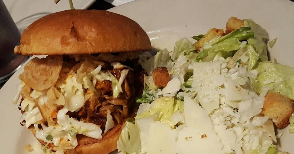 Morrisons | restaurant | 430 Woodbury Rd, Plainview, NY 11803, USA | 5169328460 OR +1 516-932-8460