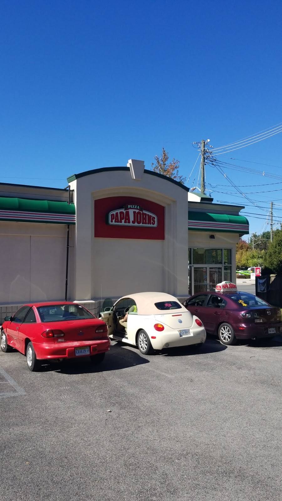 Papa Johns Pizza | restaurant | 824 N Main St, Blacksburg, VA 24060, USA | 5409533333 OR +1 540-953-3333