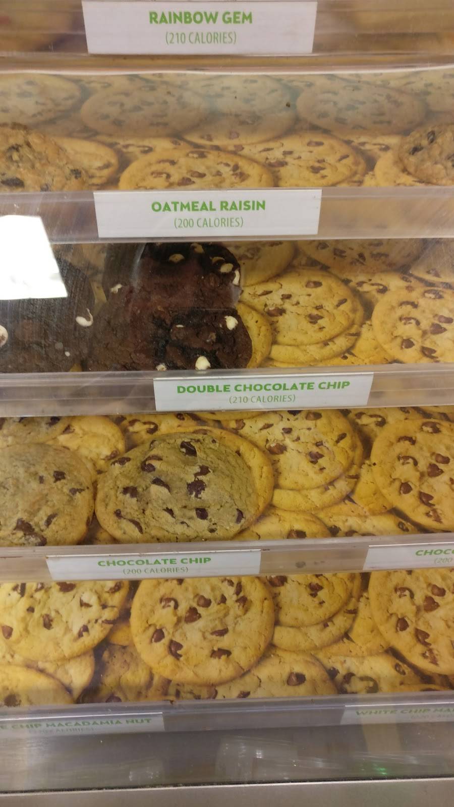 Subway | restaurant | 201 W Carleton Rd, Hillsdale, MI 49242, USA | 5174399933 OR +1 517-439-9933