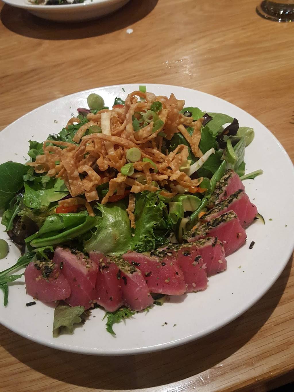 BJs Restaurant & Brewhouse | restaurant | 925 Blossom Hill Rd, San Jose, CA 95123, USA | 4082844260 OR +1 408-284-4260