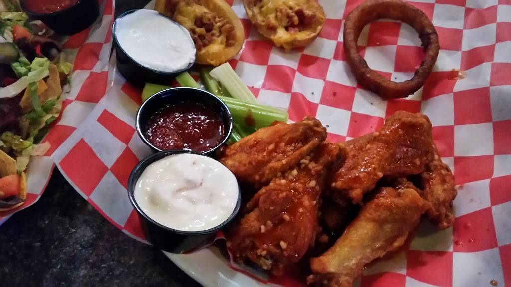 Big Woodys | restaurant | 1855 Sullivan Trail, Easton, PA 18040, USA | 6102524442 OR +1 610-252-4442