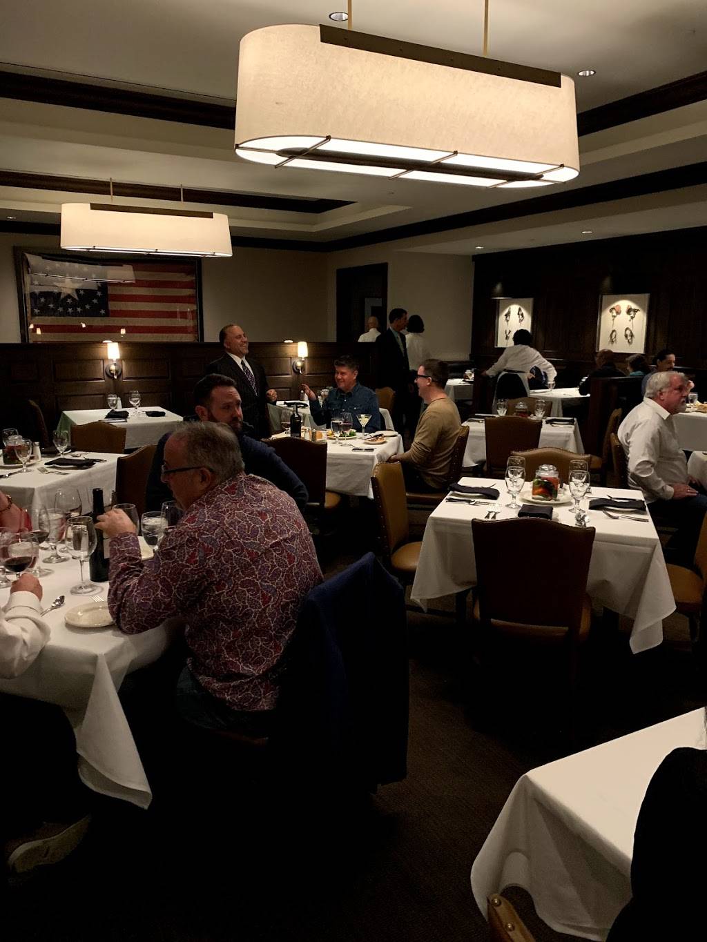 Bobs Steak & Chop House | restaurant | 8212 Barton Club Dr, Austin, TX 78735, USA | 5123294539 OR +1 512-329-4539