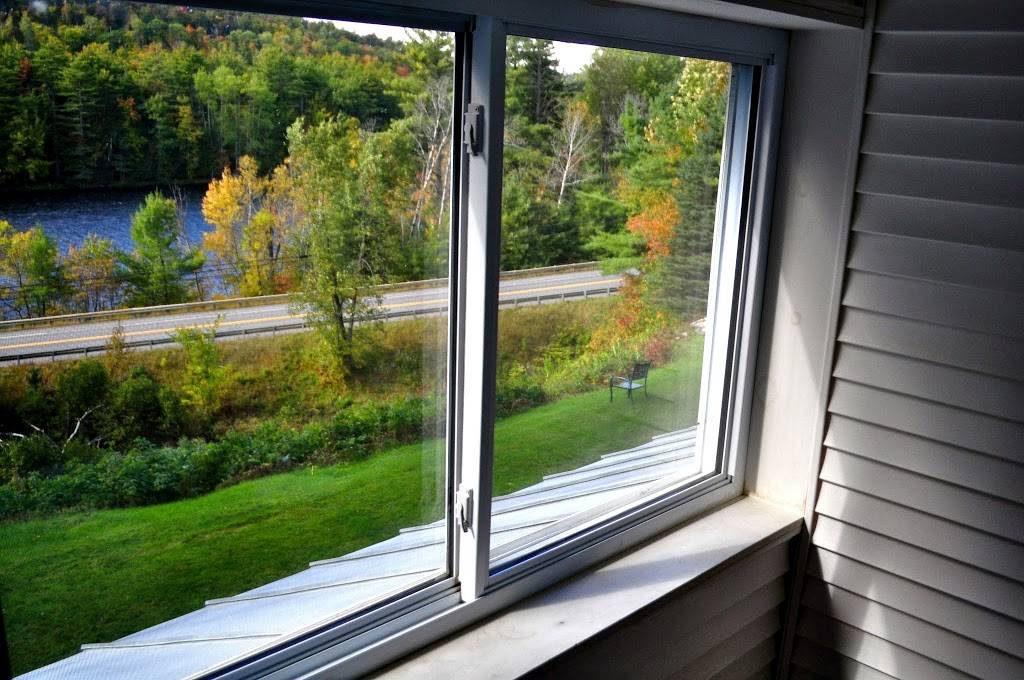 Inn By the River | restaurant | 2777 US-201, West Forks, ME 04985, USA | 2076632181 OR +1 207-663-2181