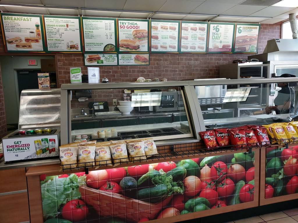 Subway | restaurant | 5633 Charlotte Ave, Nashville, TN 37209, USA | 6153539201 OR +1 615-353-9201