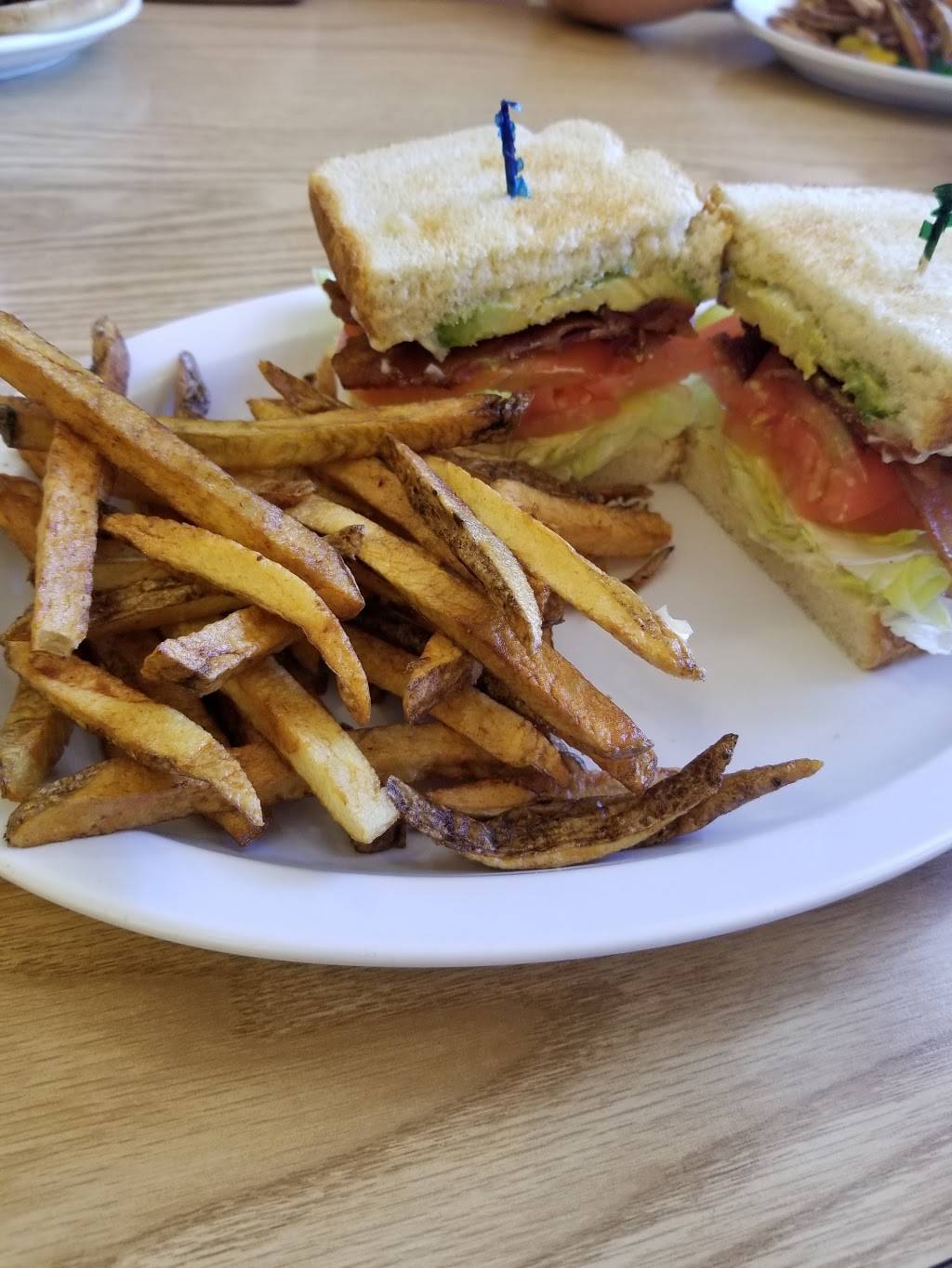 Mile High Cafe | restaurant | 8832 Orange St, Hesperia, CA 92345, USA | 7609478844 OR +1 760-947-8844