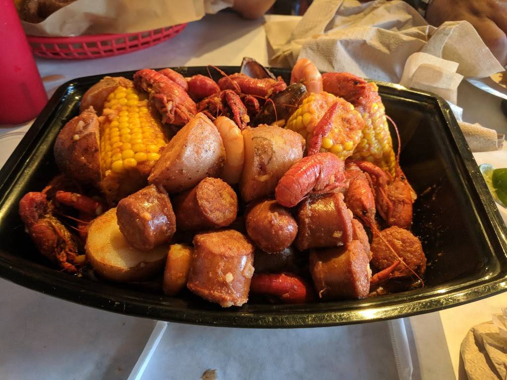 Rockin Crawfish | restaurant | 211 Foothill Blvd, Oakland, CA 94606, USA | 5102511657 OR +1 510-251-1657