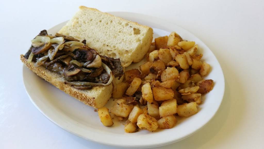 Daytime Grill | restaurant | 1860 Appleby Line, Burlington, ON L7L 6A1, Canada | 9053325100 OR +1 905-332-5100