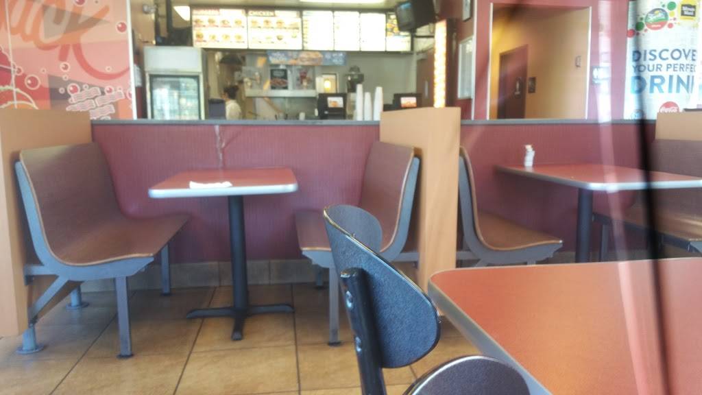 Jack in the Box | restaurant | 28144 The Old Rd, Valencia, CA 91355, USA | 6612953258 OR +1 661-295-3258