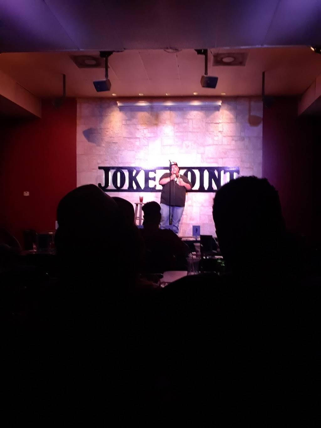 Joke Joint Comedy Showcase | restaurant | 12802 Gulf Fwy, Houston, TX 77034, USA | 2814811188 OR +1 281-481-1188