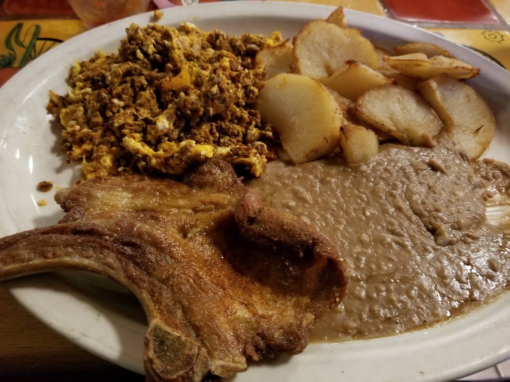 Chuys Mexican Restaurant | restaurant | 4441 River Oaks Blvd, Fort Worth, TX 76114, USA | 8176251107 OR +1 817-625-1107