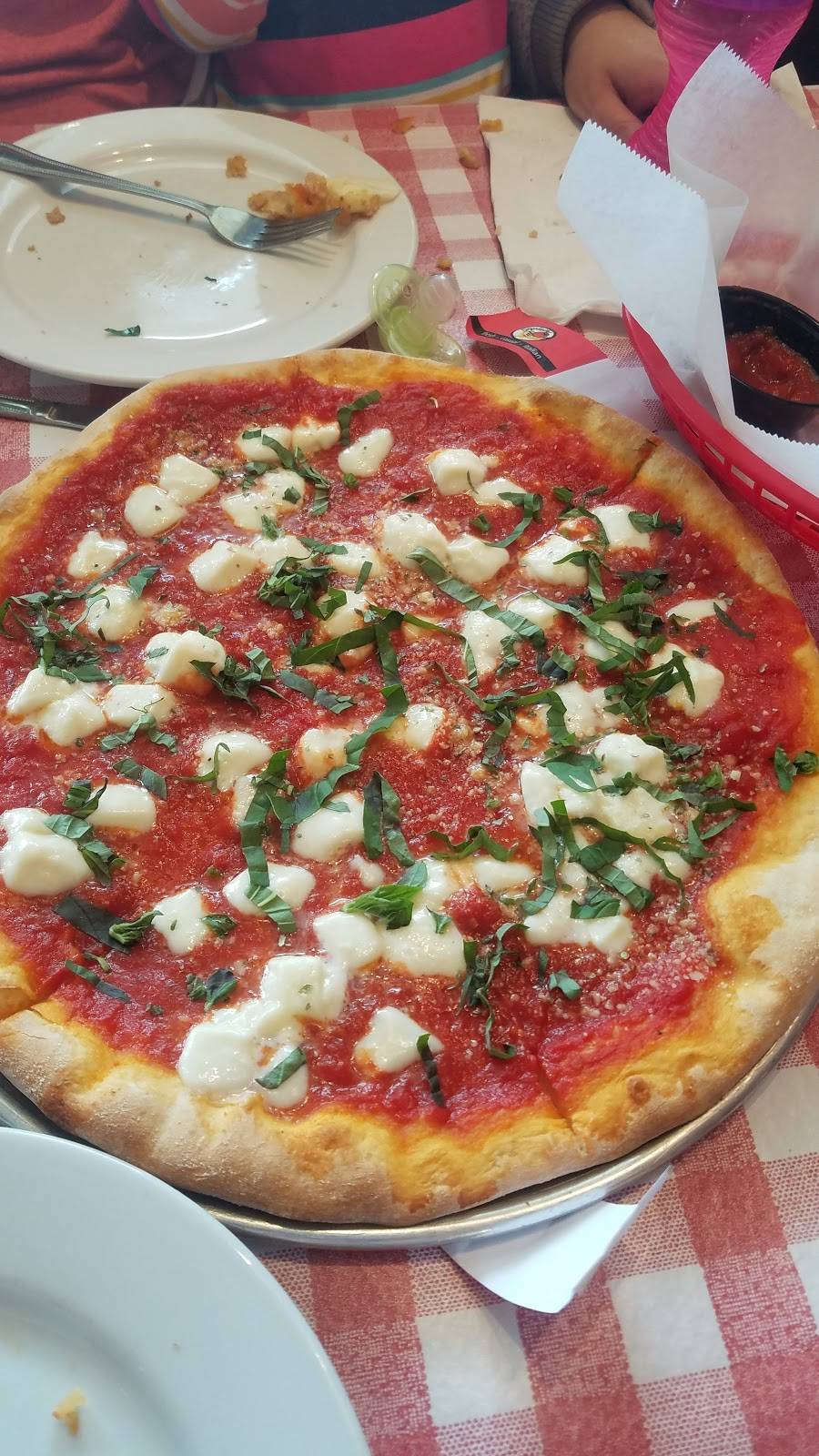 Squisito Pizza & Pasta - Glen Burnie | meal takeaway | 801 Landmark Dr, Glen Burnie, MD 21061, USA | 4109698505 OR +1 410-969-8505