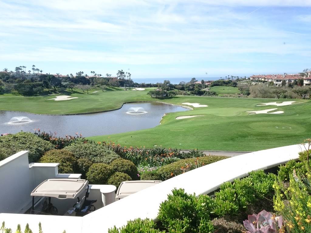 Club 19 Restaurant | restaurant | 1 Monarch Beach Resort N, Dana Point, CA 92629, USA | 9492343200 OR +1 949-234-3200