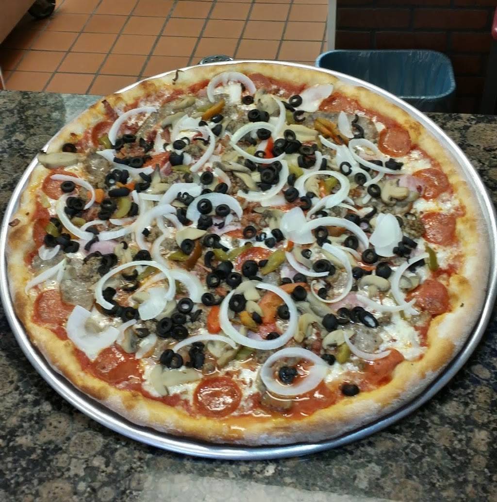 La Romas Pizza | restaurant | 97 Concord Commons Pl SW, Concord, NC 28027, USA | 7047860330 OR +1 704-786-0330