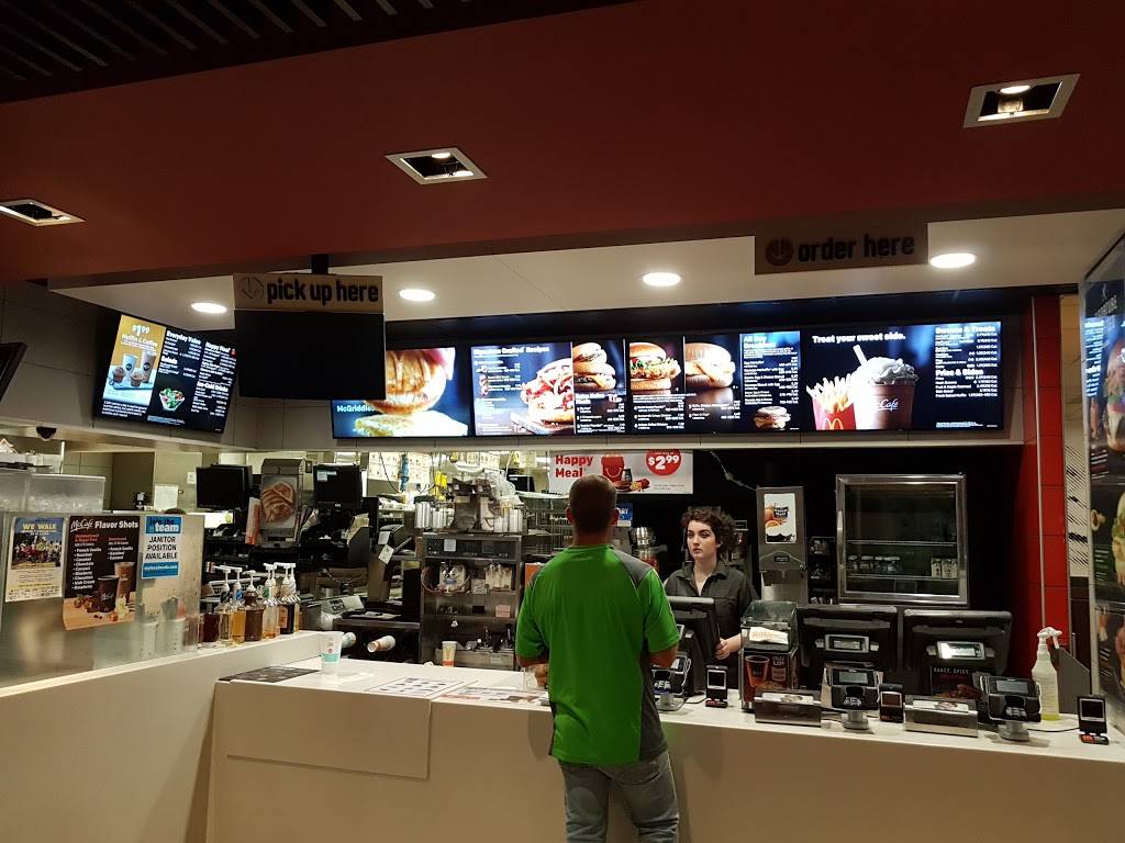 McDonalds | cafe | 153 1st St, Swanton, VT 05488, USA | 8028689044 OR +1 802-868-9044