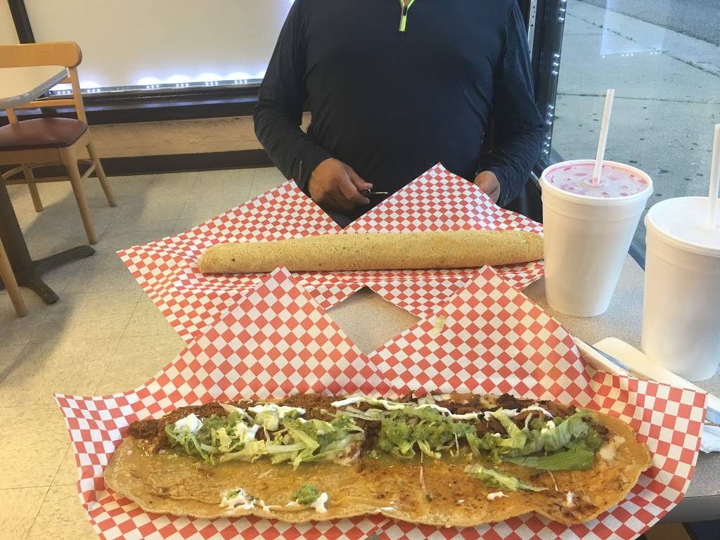 Machetes Big Quesadillas | restaurant | 4888 S Archer Ave, Chicago, IL 60632, USA | 7733219143 OR +1 773-321-9143