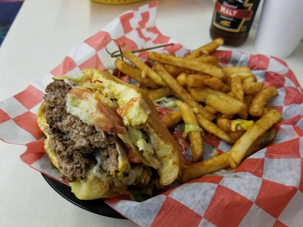 Pops Diner | restaurant | 109 N Lake Park Blvd, Carolina Beach, NC 28428, USA | 9104587377 OR +1 910-458-7377