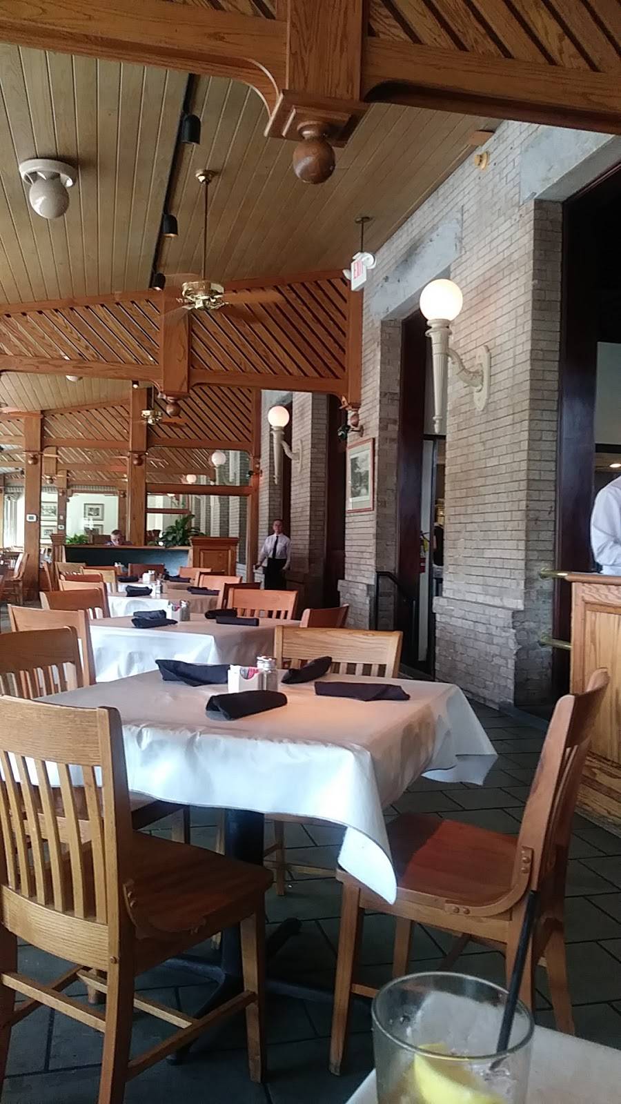 California Dreaming Restaurant | restaurant | 401 Main St, Columbia, SC 29201, USA | 8032546767 OR +1 803-254-6767