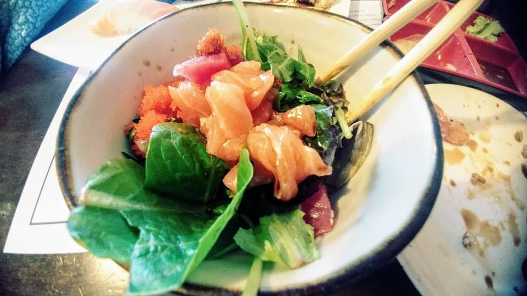 Maki Yaki 22 | restaurant | 25227 Redlands Blvd, Loma Linda, CA 92354, USA | 9097999773 OR +1 909-799-9773