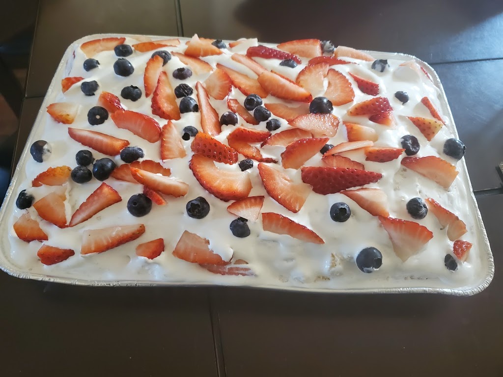 Maria Galindo Catering Service | restaurant | 7854 Ferncola Ave, Sun Valley, CA 91352, USA | 8186416033 OR +1 818-641-6033