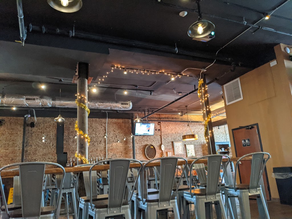 Fountainhead Taproom | restaurant | 1617 Rossville Ave, E Main St 1 Block off, Chattanooga, TN 37408, USA | 4235416355 OR +1 423-541-6355