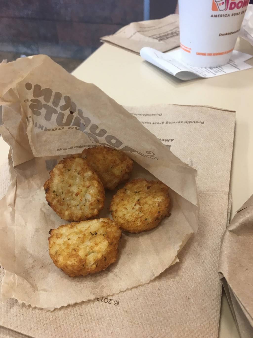 Dunkin | cafe | 12713 Braemar Village Pz, Bristow, VA 20136, USA | 7033352908 OR +1 703-335-2908