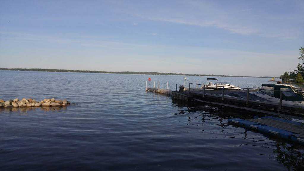 Monto-Reno Marina | restaurant | 1111 Killarney Beach Rd, Lefroy, ON L0L 1W0, Canada | 7054562122 OR +1 705-456-2122