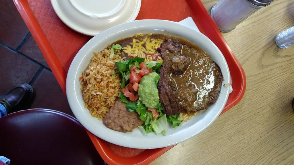 La Parrilla Azteca | restaurant | 1521 S Flores St, San Antonio, TX 78204, USA | 2102719533 OR +1 210-271-9533