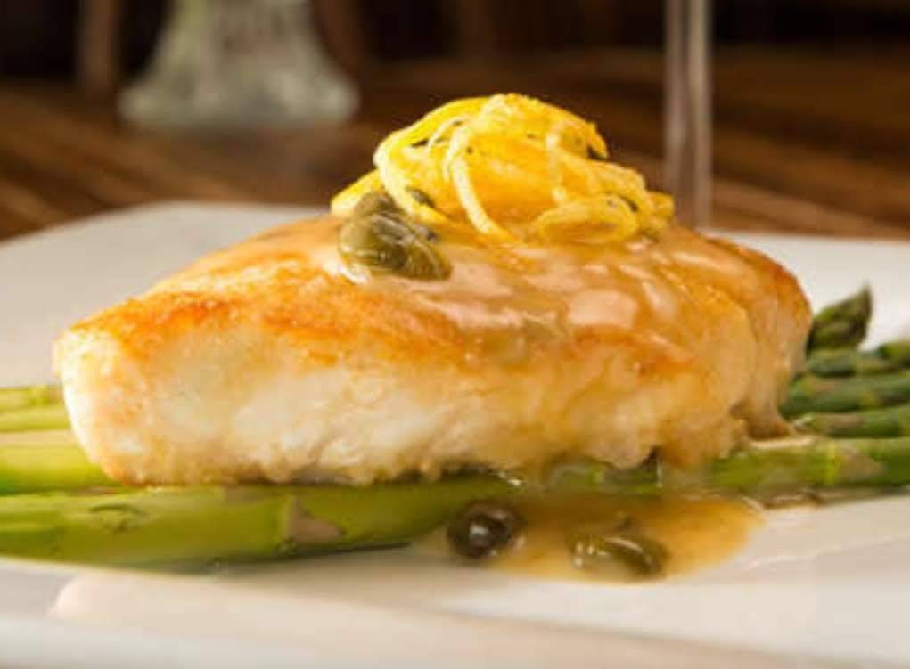 Fish House | restaurant | 4919 N University St, Peoria, IL 61614, USA | 3096919358 OR +1 309-691-9358